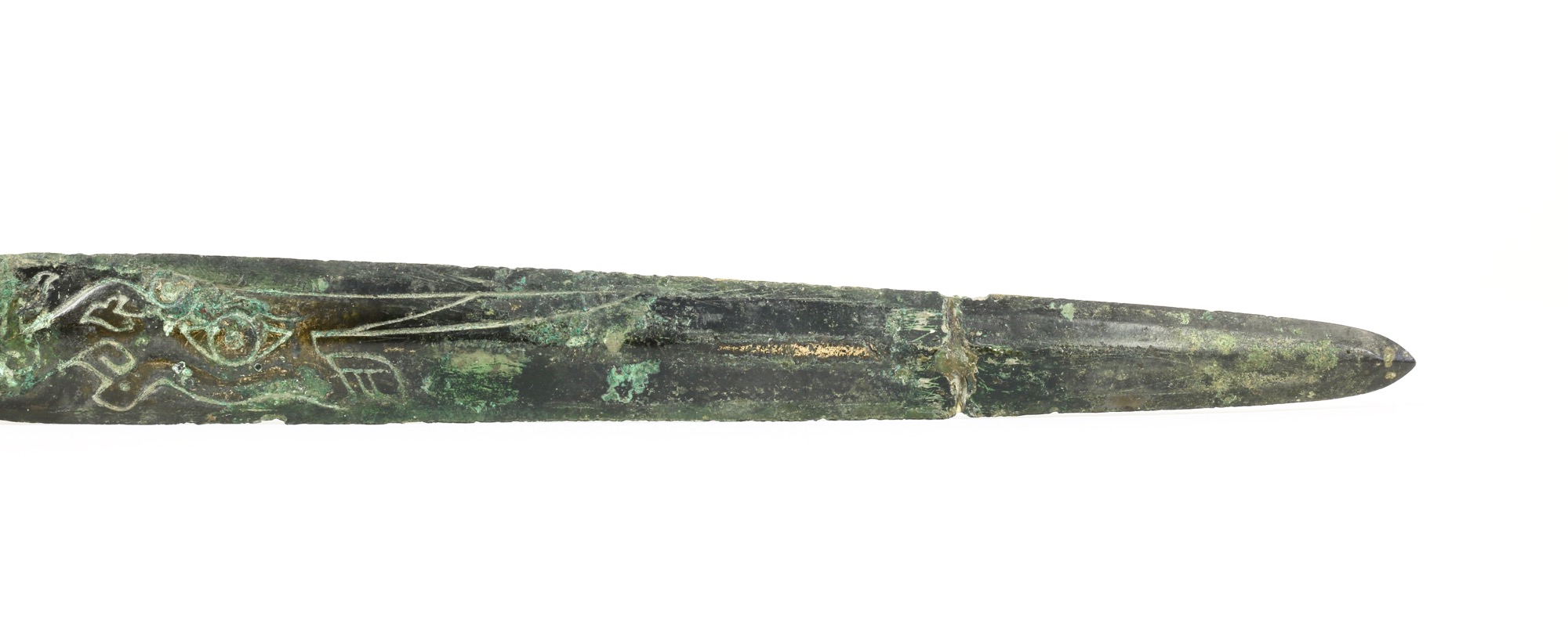 An ancient bronze dagger from the Ba-Shu culture
