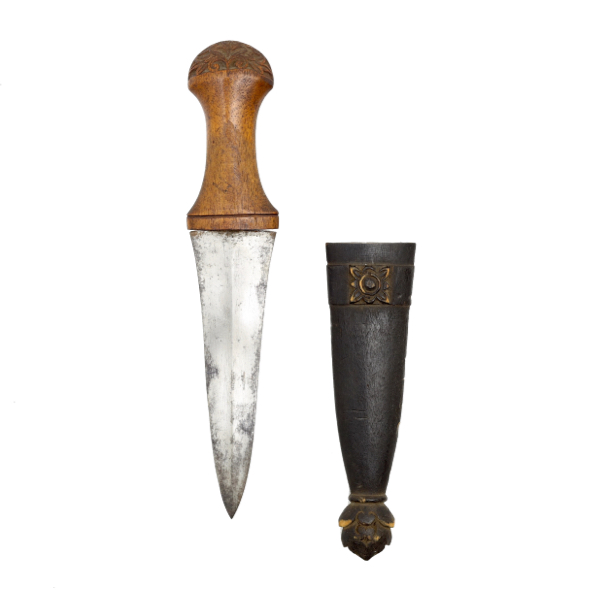Rare beladau lebar dagger from southern Kalimantan logo