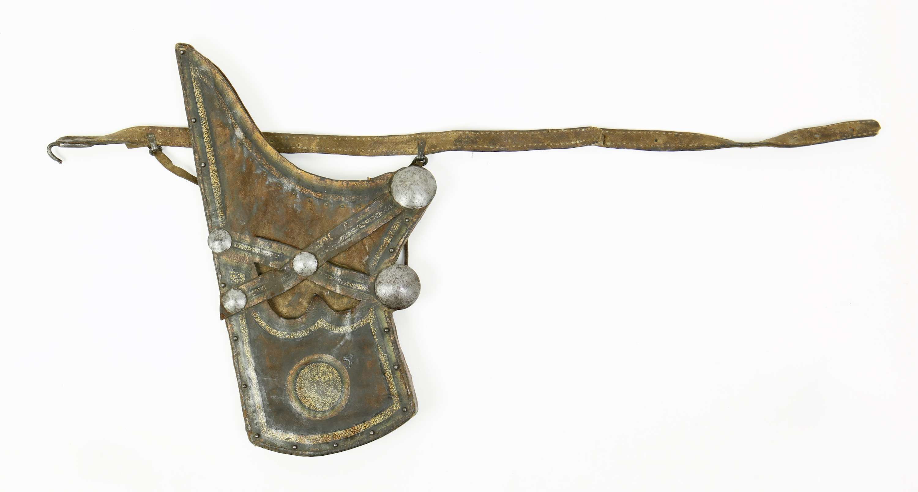 Tibetan or Mongolian quiver with belt