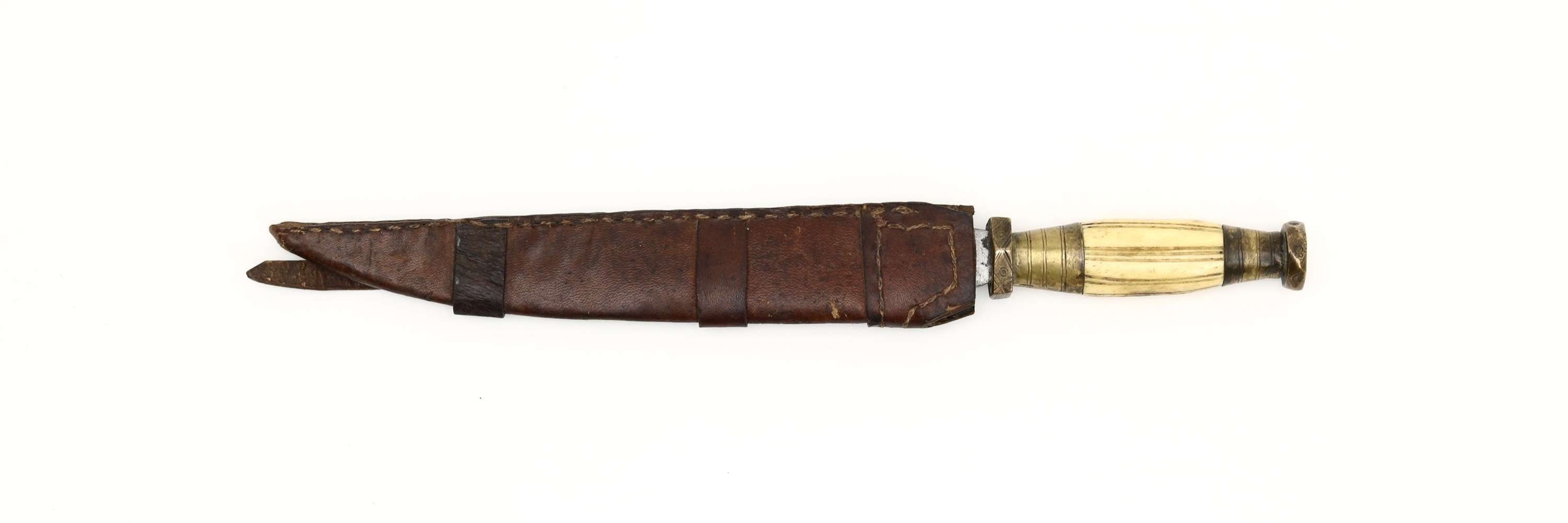 Indo-Chinese fighting dagger