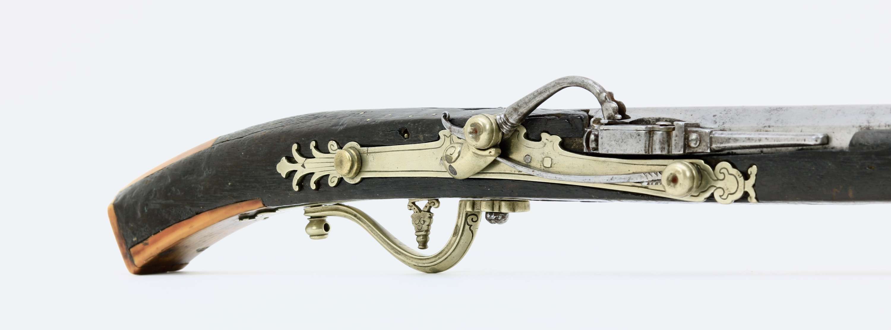 Vietnamese matchlock musket with baitong lock